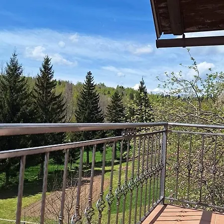 Lana Apartment
