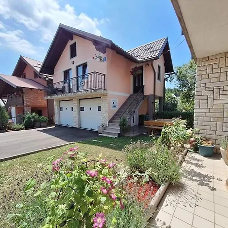 Apartment Lana *